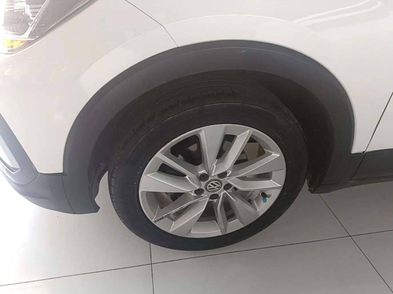 Volkswagen T-Cross 2019 1.5L Automatic Comfort Edition — миниатюра 10