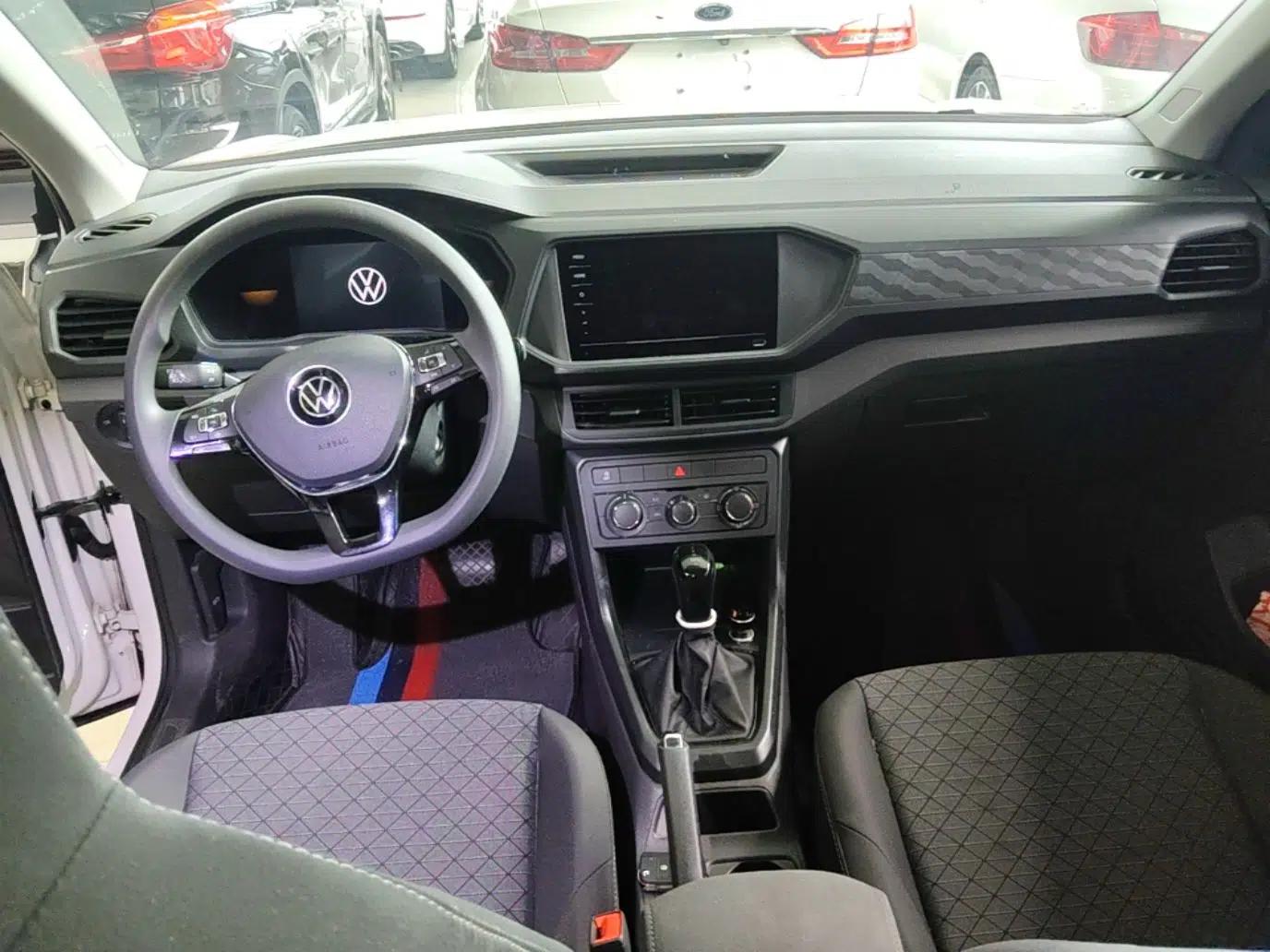Volkswagen T-Cross 2022 1.5L Automatic Fashion Edition — миниатюра 12