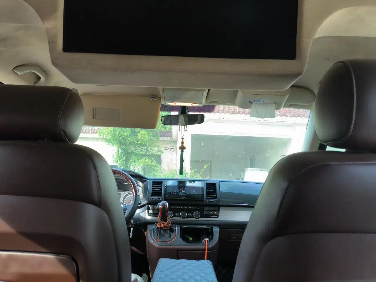 Volkswagen Caravelle 2018 2.0 TSI 4x4 Luxury Edition 7-Seater — миниатюра 18