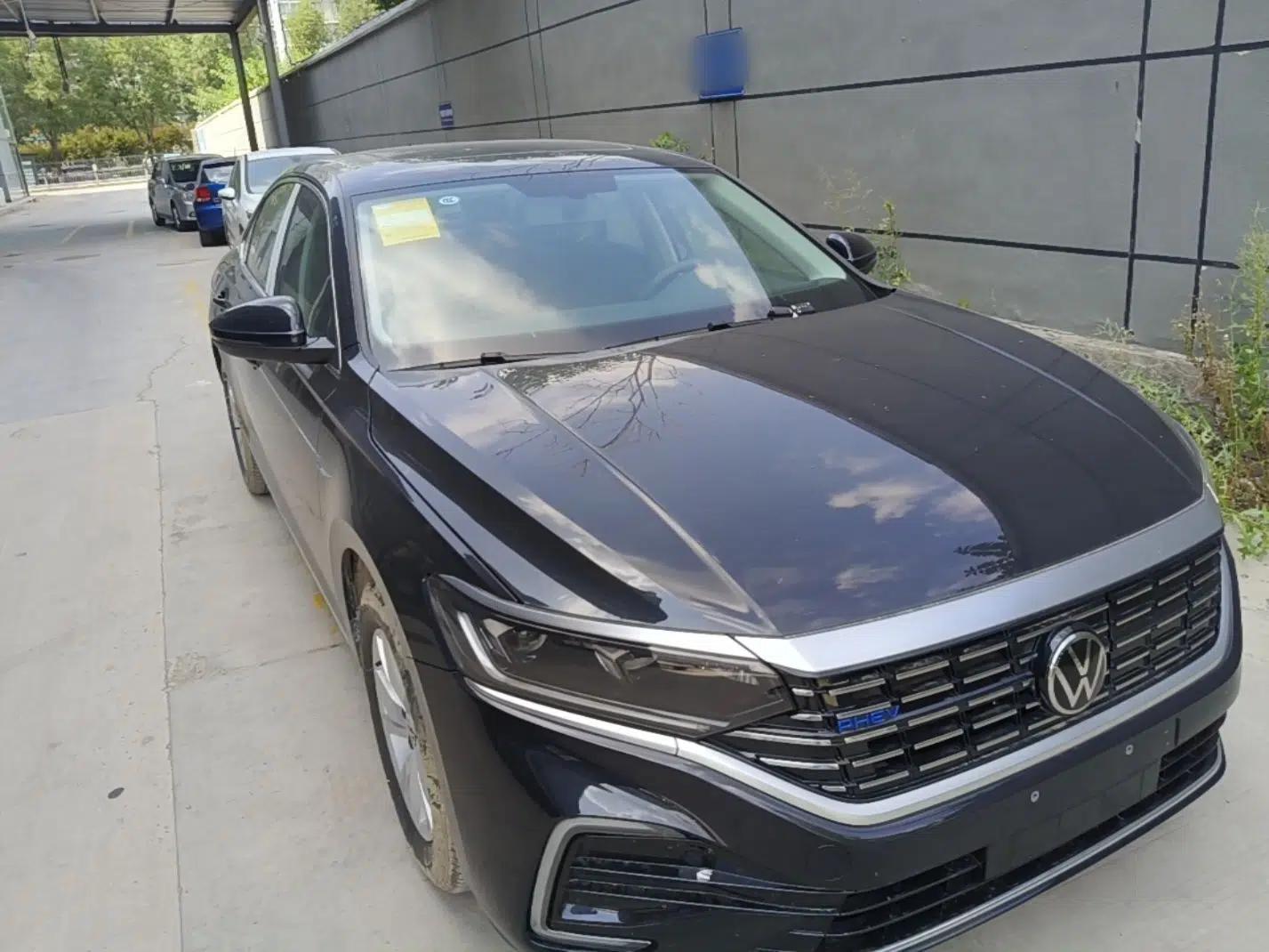 Volkswagen Passat New Energy 2025 430 PHEV Hybrid Business Edition — миниатюра 3