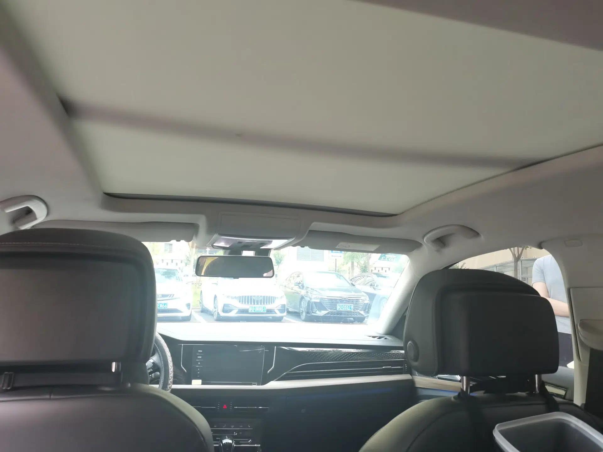 Volkswagen Passat New Energy 2020 430 PHEV Hybrid Luxury Edition China VI Standard — миниатюра 18