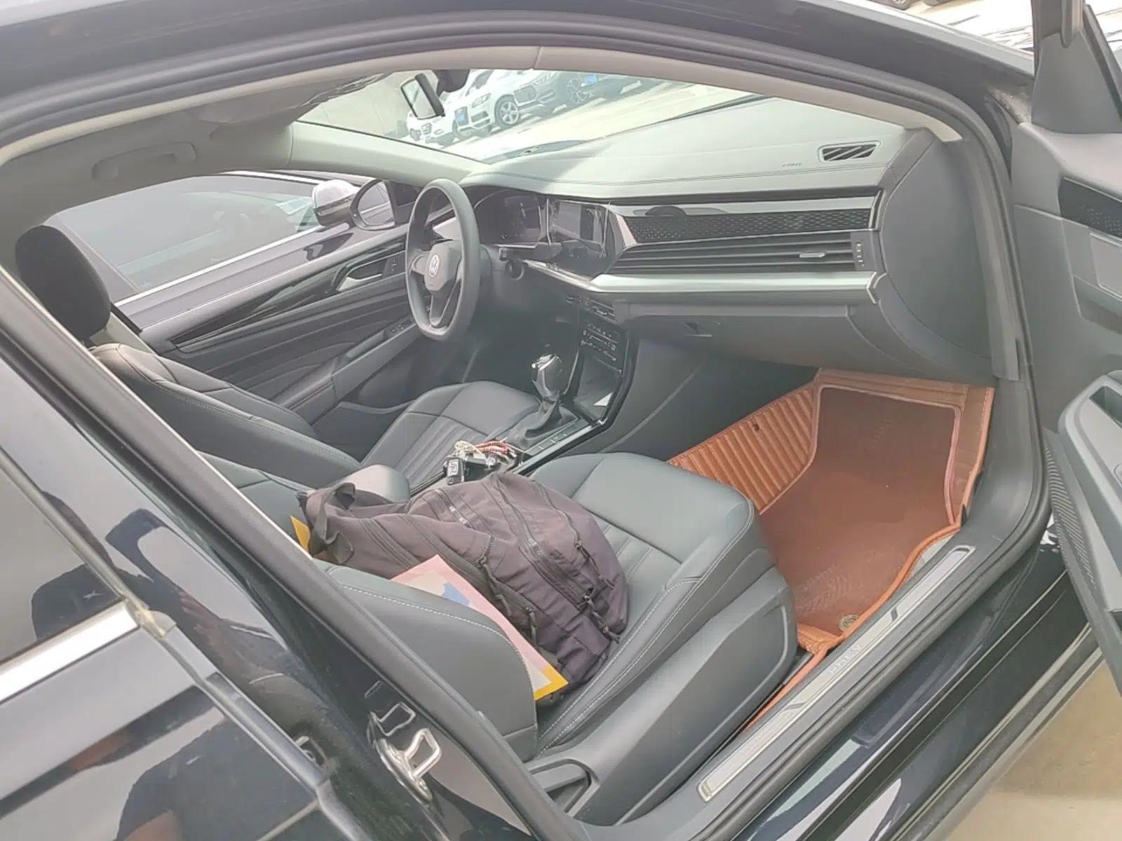 Volkswagen Passat New Energy 2022 430 PHEV Hybrid Business Edition — миниатюра 24