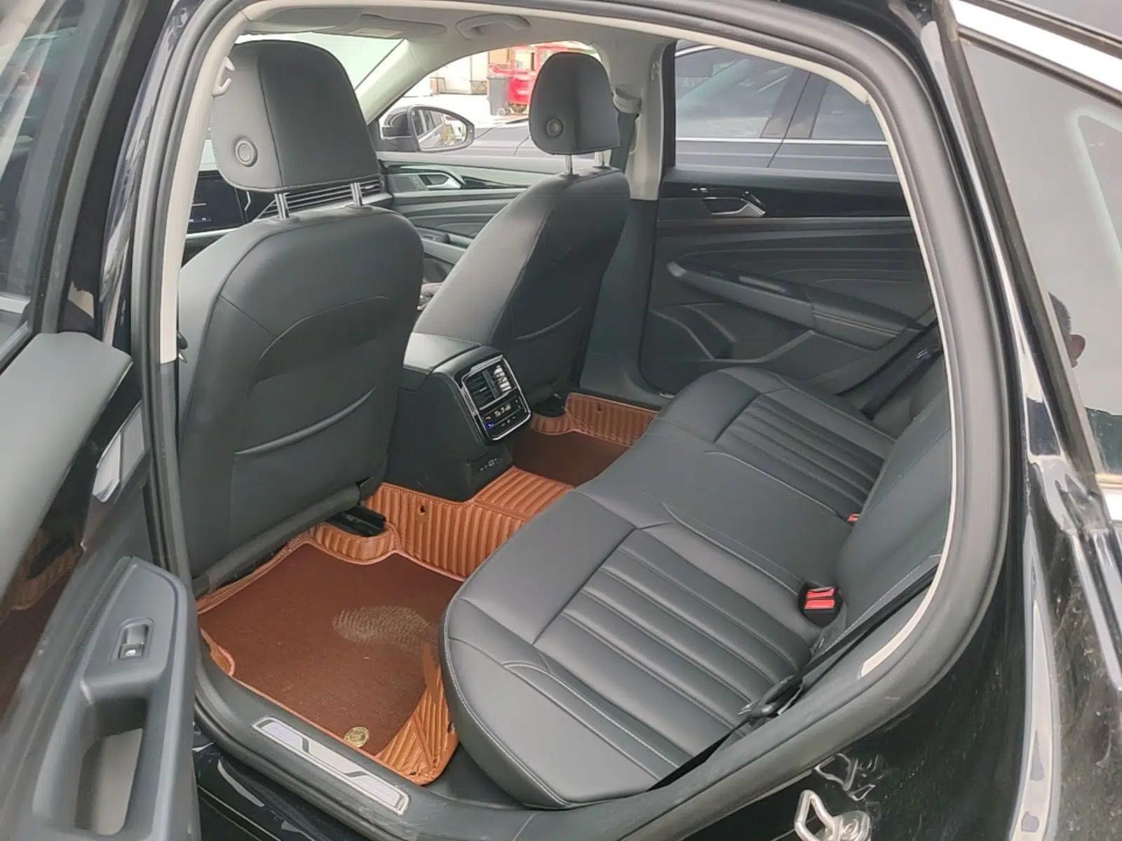 Volkswagen Passat New Energy 2022 430 PHEV Hybrid Business Edition — миниатюра 25