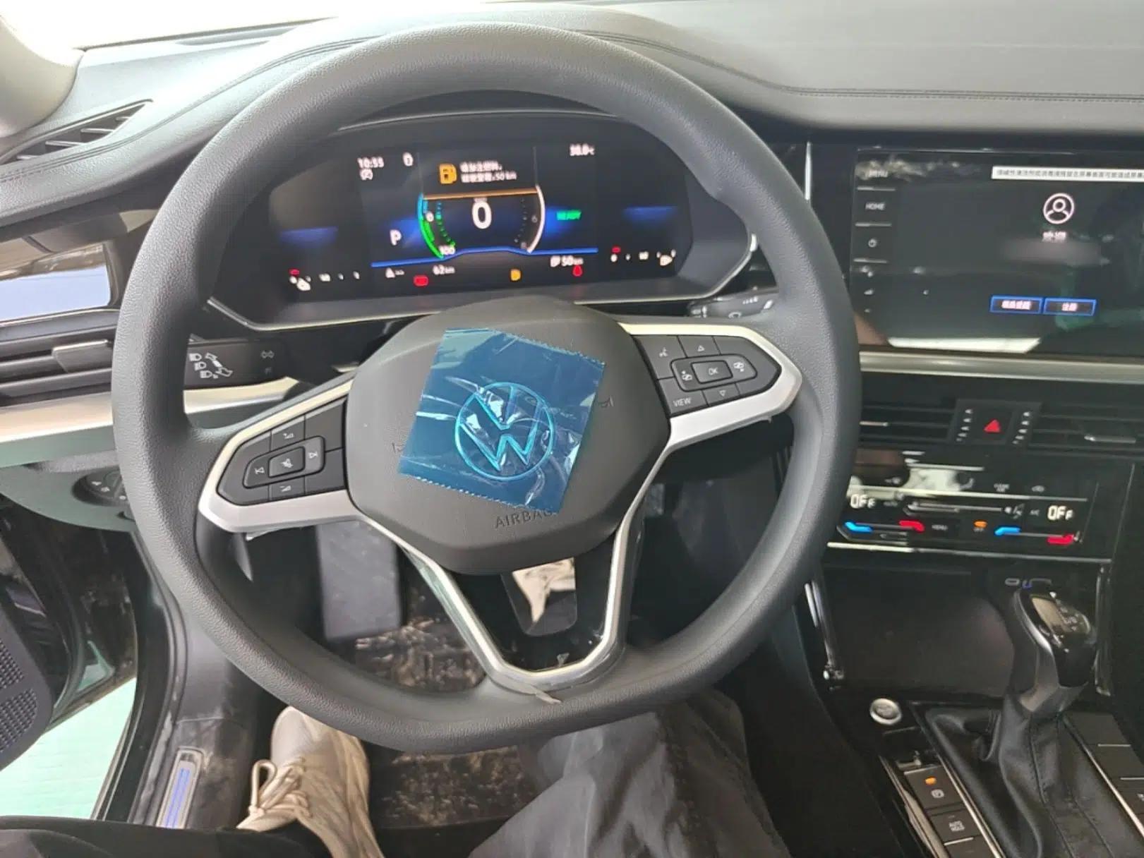 Volkswagen Passat New Energy 2025 430 PHEV Hybrid Business Edition — миниатюра 13