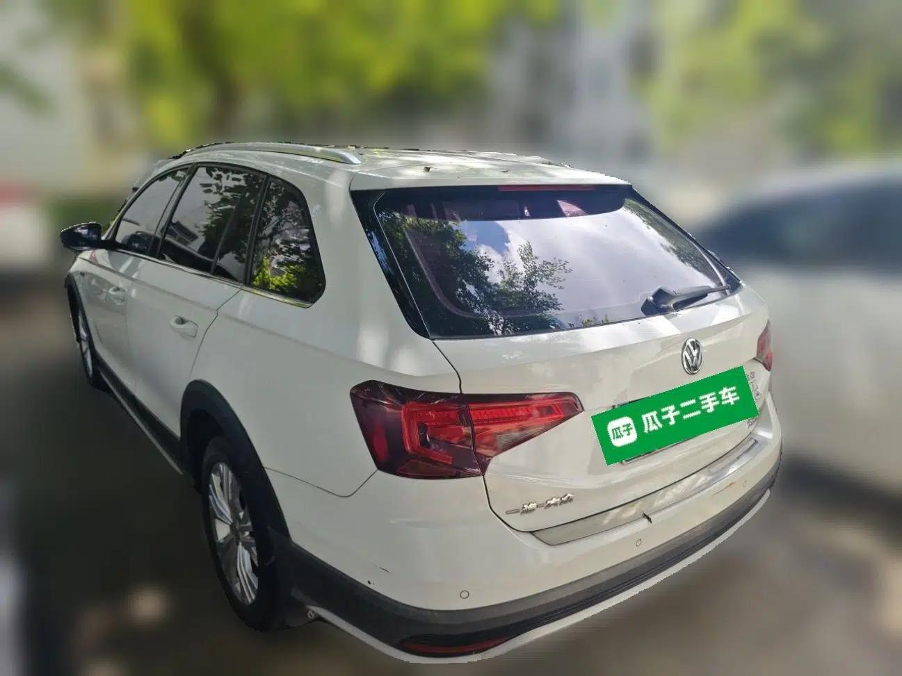 Volkswagen C-TREK 2017 230TSI DSG Comfort Version — миниатюра 4