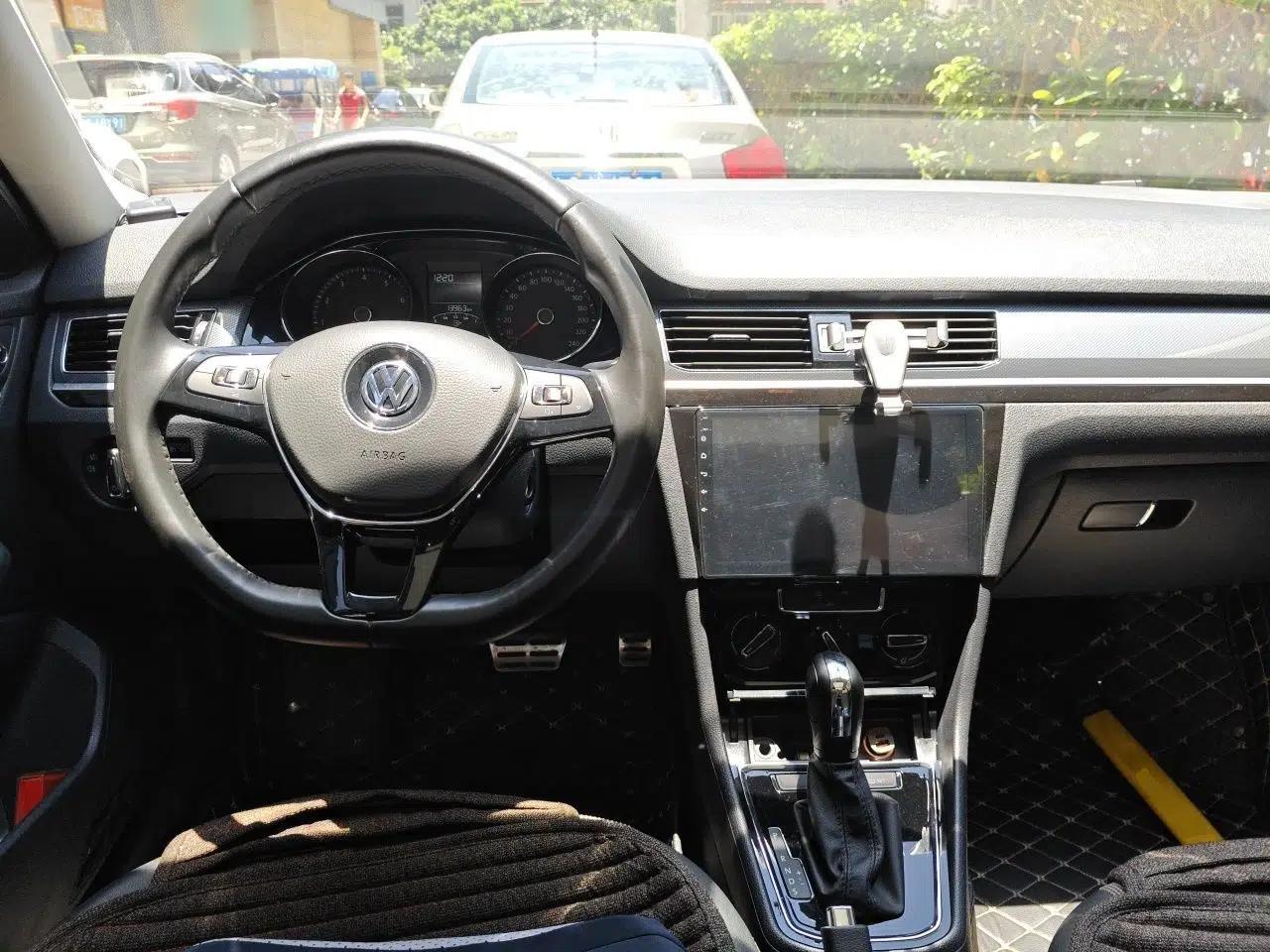 Volkswagen C-TREK 2018 1.5L Automatic Comfort Model — миниатюра 6