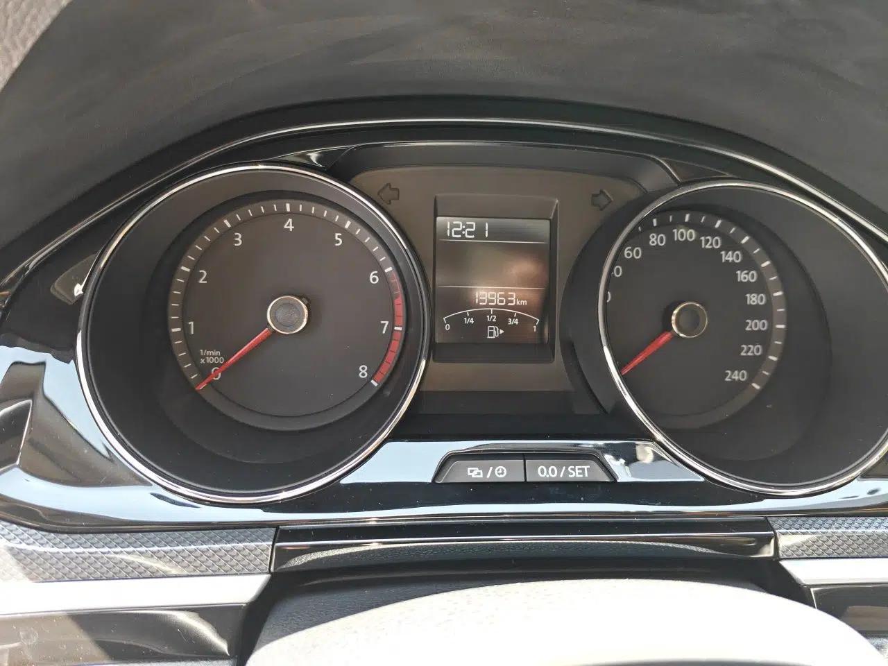 Volkswagen C-TREK 2018 1.5L Automatic Comfort Model — миниатюра 9