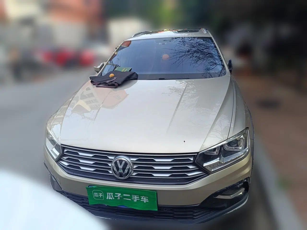 Volkswagen C-TREK 2018 1.5L Automatic Luxury Edition — миниатюра 2