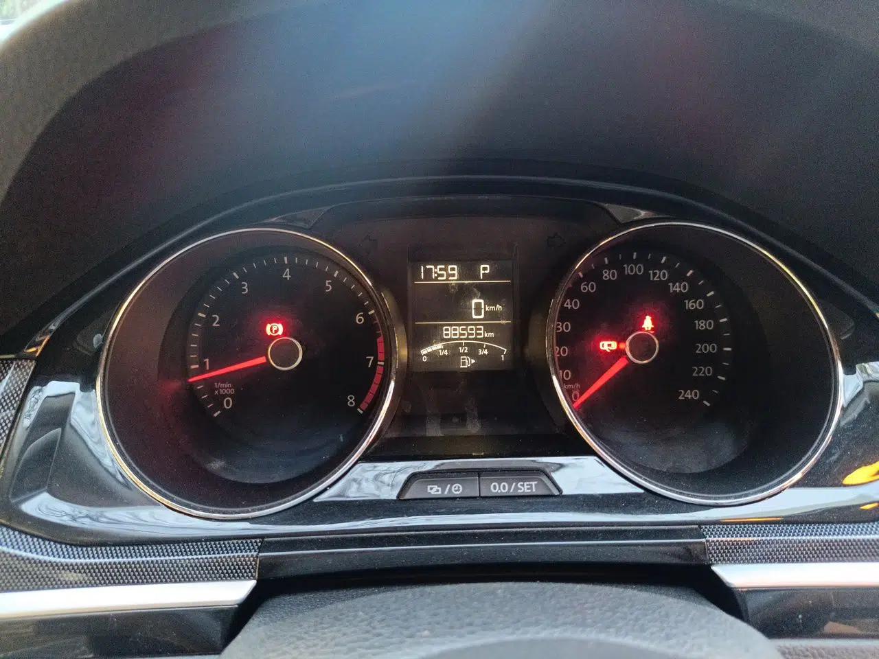 Volkswagen C-TREK 2018 1.5L Automatic Luxury Edition — миниатюра 11