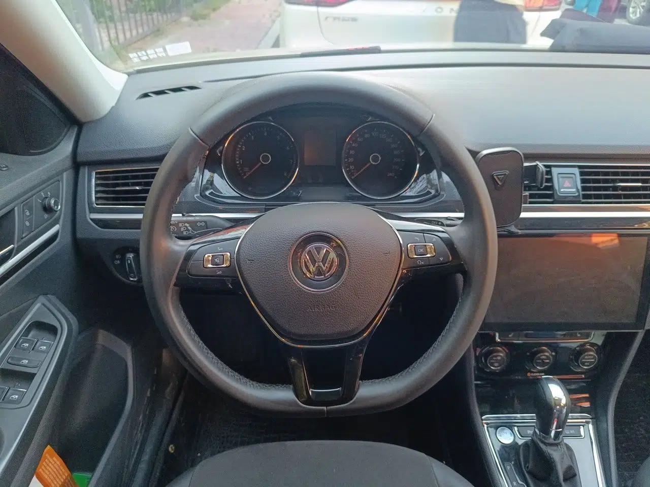Volkswagen C-TREK 2018 1.5L Automatic Luxury Edition — миниатюра 10