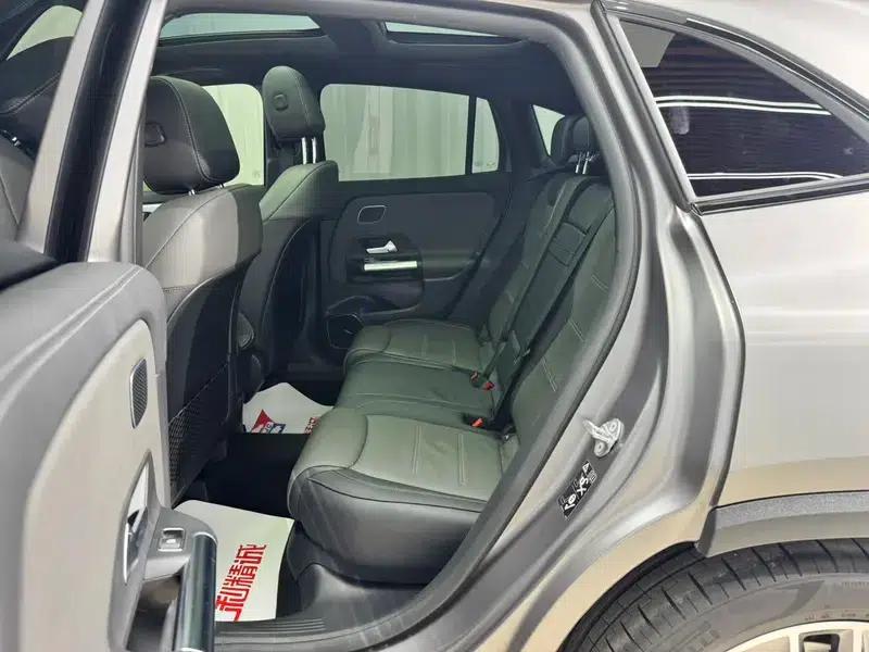 2021 Mercedes-Benz GLA AMG 35 4MATIC — миниатюра 19