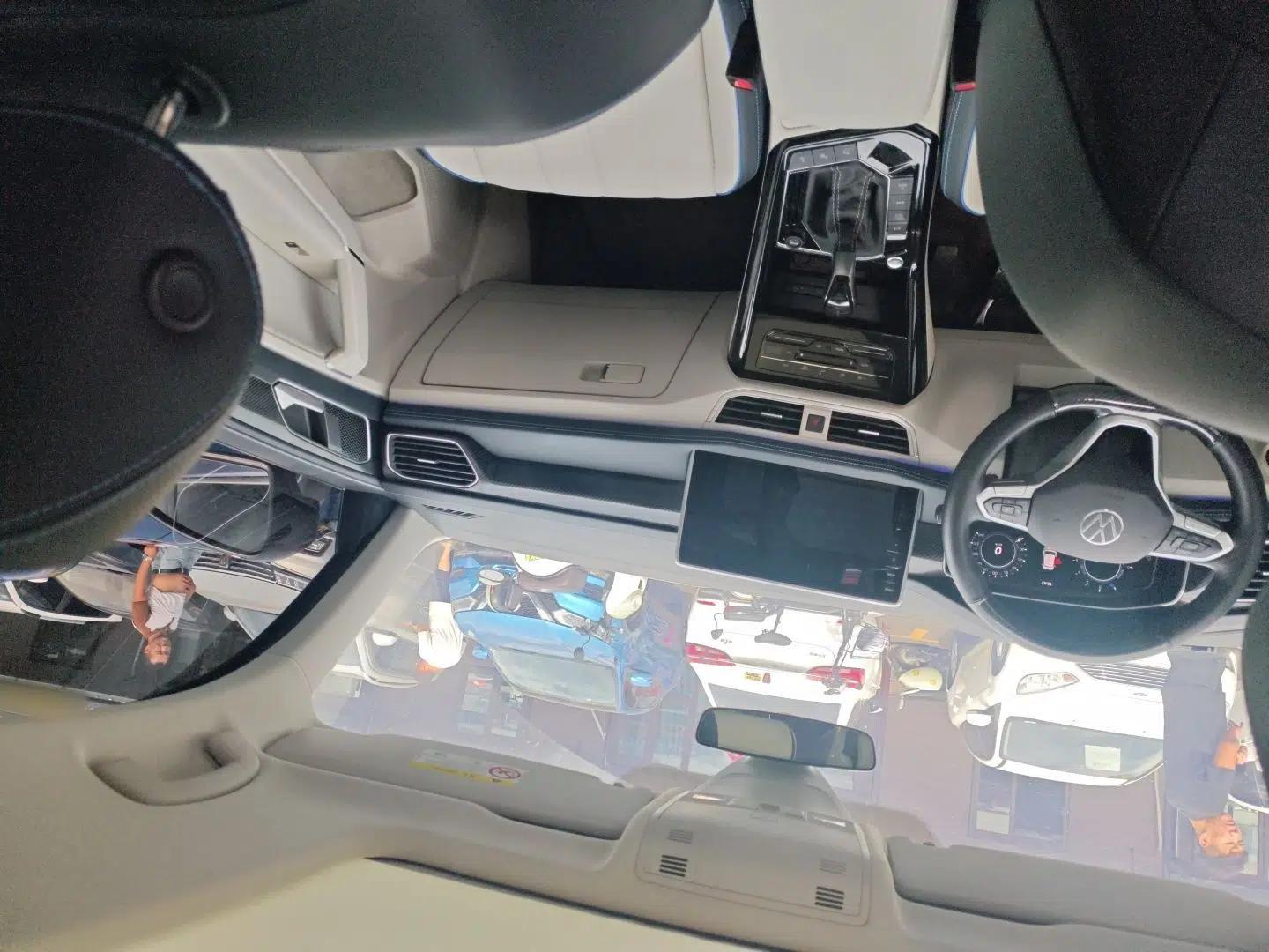 Volkswagen Tayron GTE Plug-in Hybrid 2023 280TSI Luxury Plus Advanced Edition — миниатюра 17