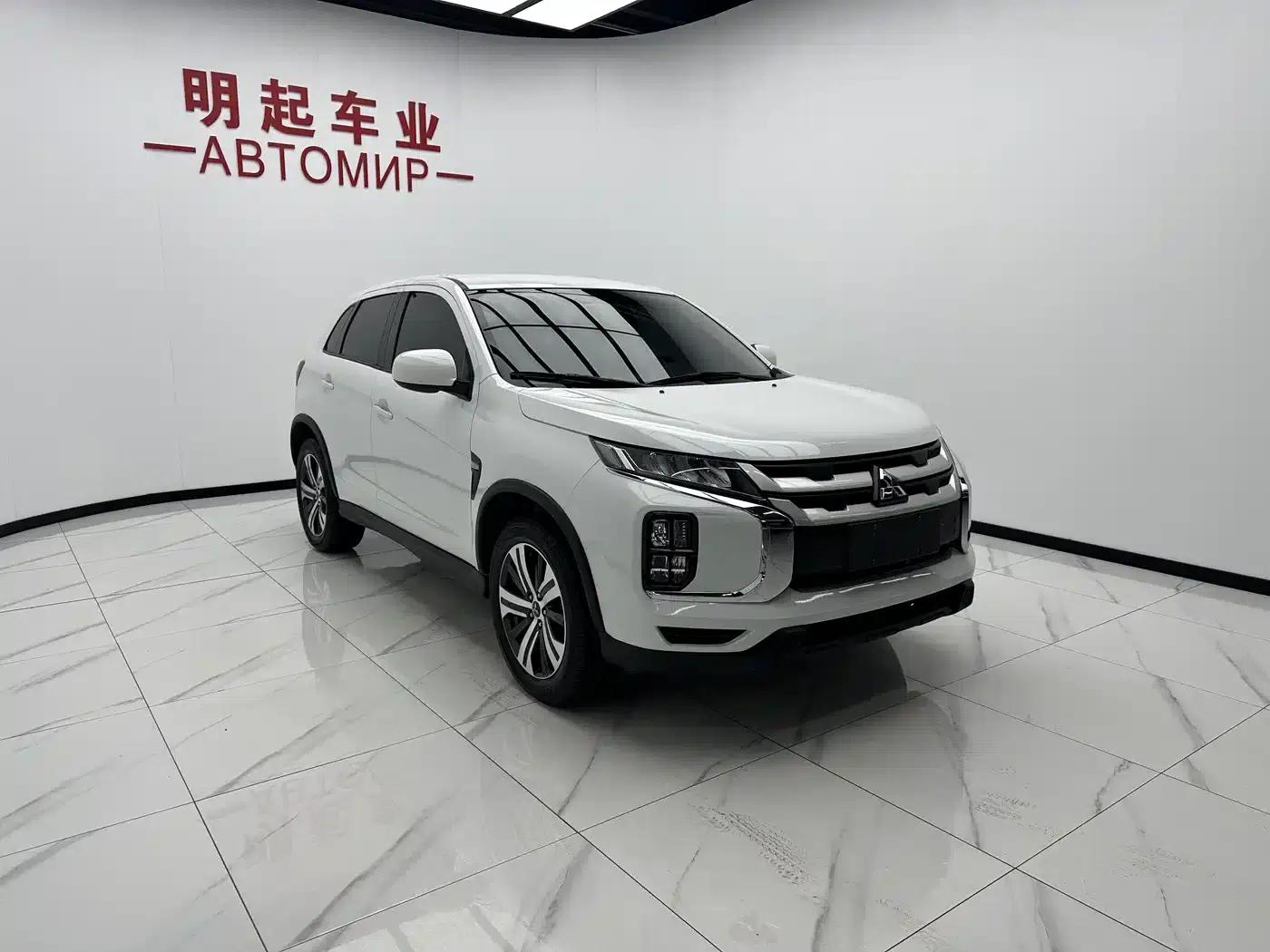 2020 ASX 2.0L CVT Dynamic Edition — миниатюра 3