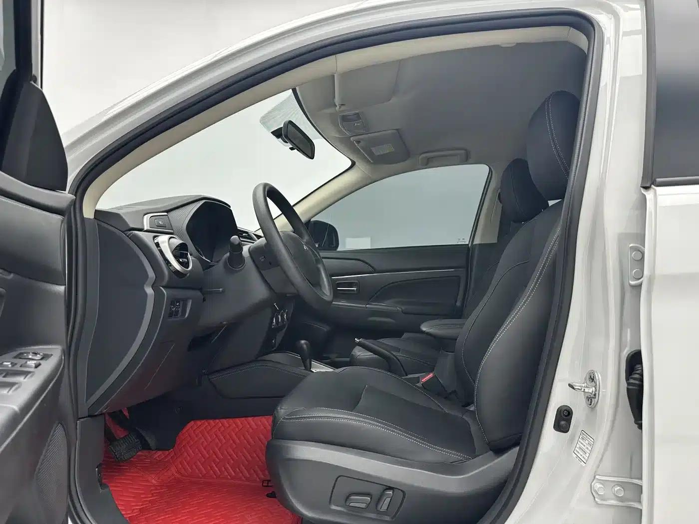 2020 ASX 2.0L CVT Dynamic Edition — миниатюра 5