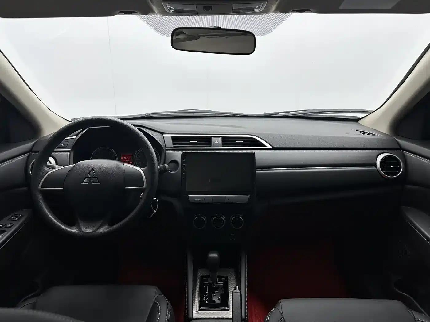 2020 ASX 2.0L CVT Dynamic Edition — миниатюра 7