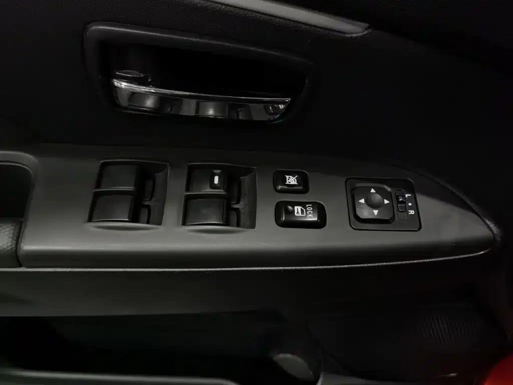 2013 ASX 1.6L Manual 2WD Standard Edition — миниатюра 9