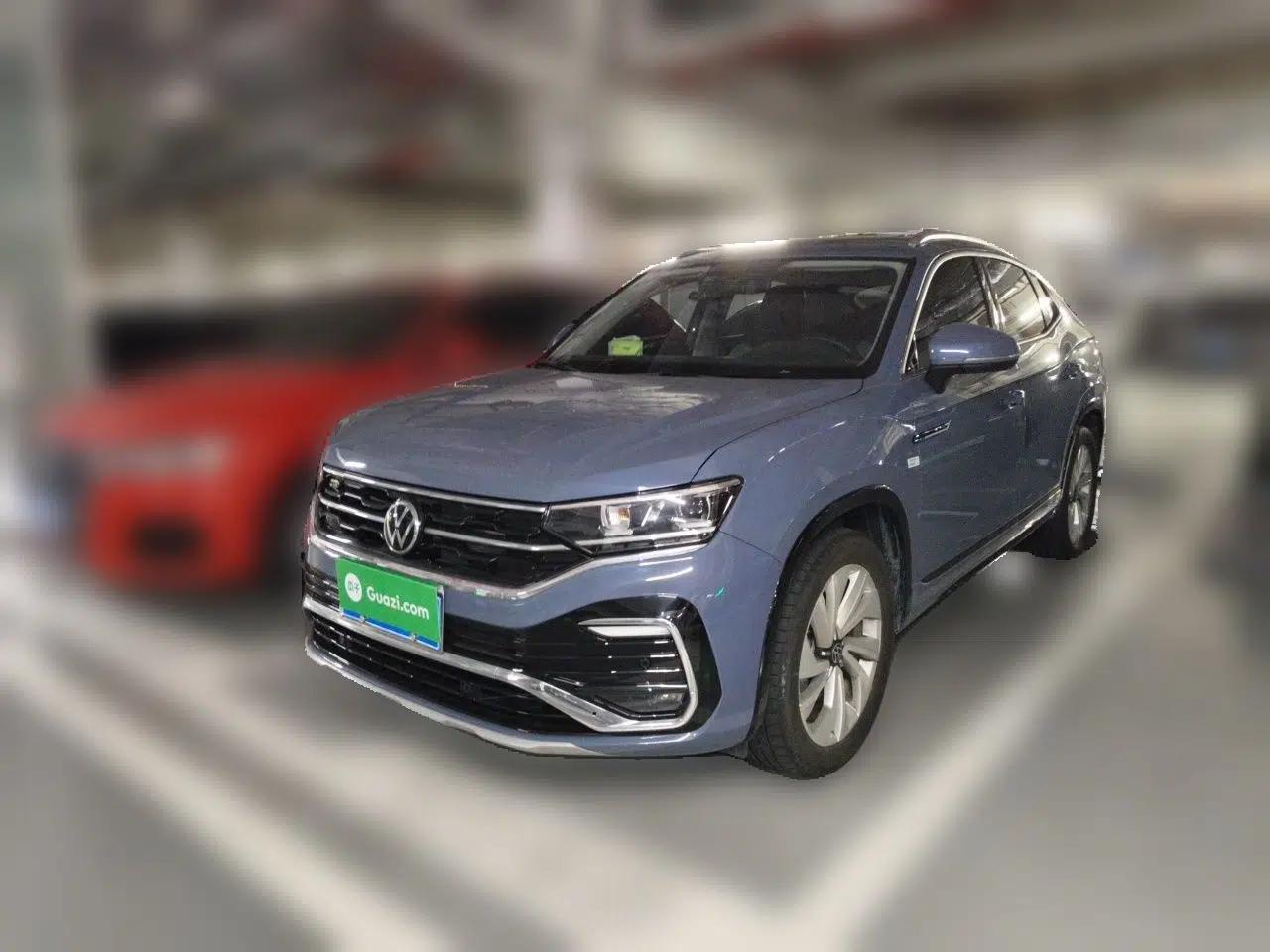 Volkswagen Tayron X 2020 330TSI Two-Wheel Drive Luxury Smart Connectivity Version — миниатюра 1