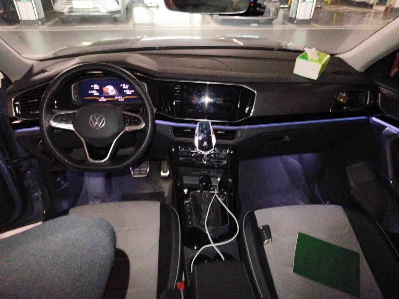 Volkswagen Tayron X 2020 330TSI Two-Wheel Drive Luxury Smart Connectivity Version — миниатюра 9