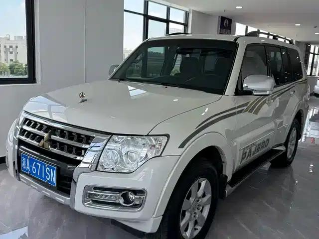 2020 Pajero Imported 3.0L Automatic Luxury Edition