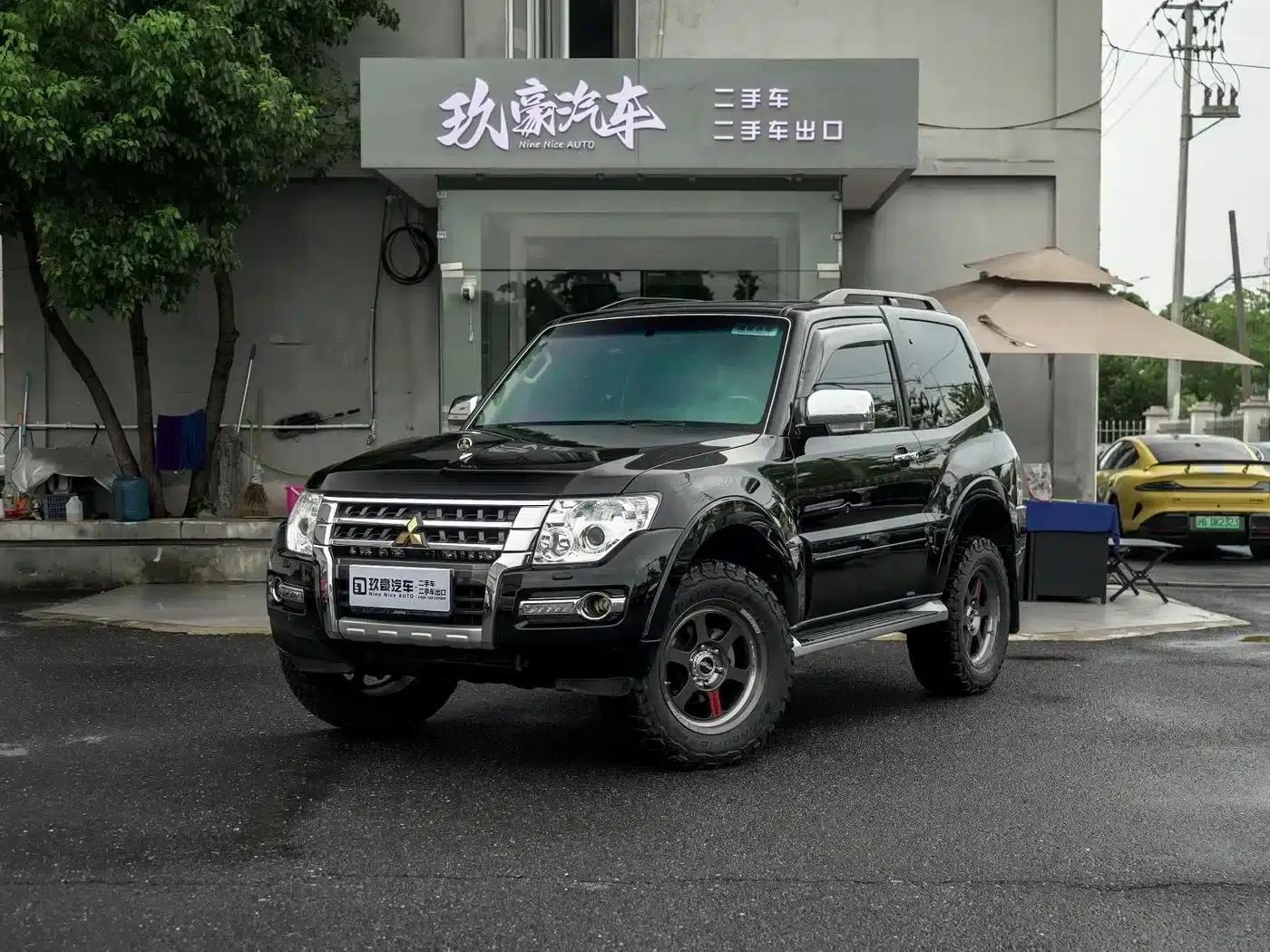 2018 Pajero (Imported) V87 3.8L Middle East Version — миниатюра 1
