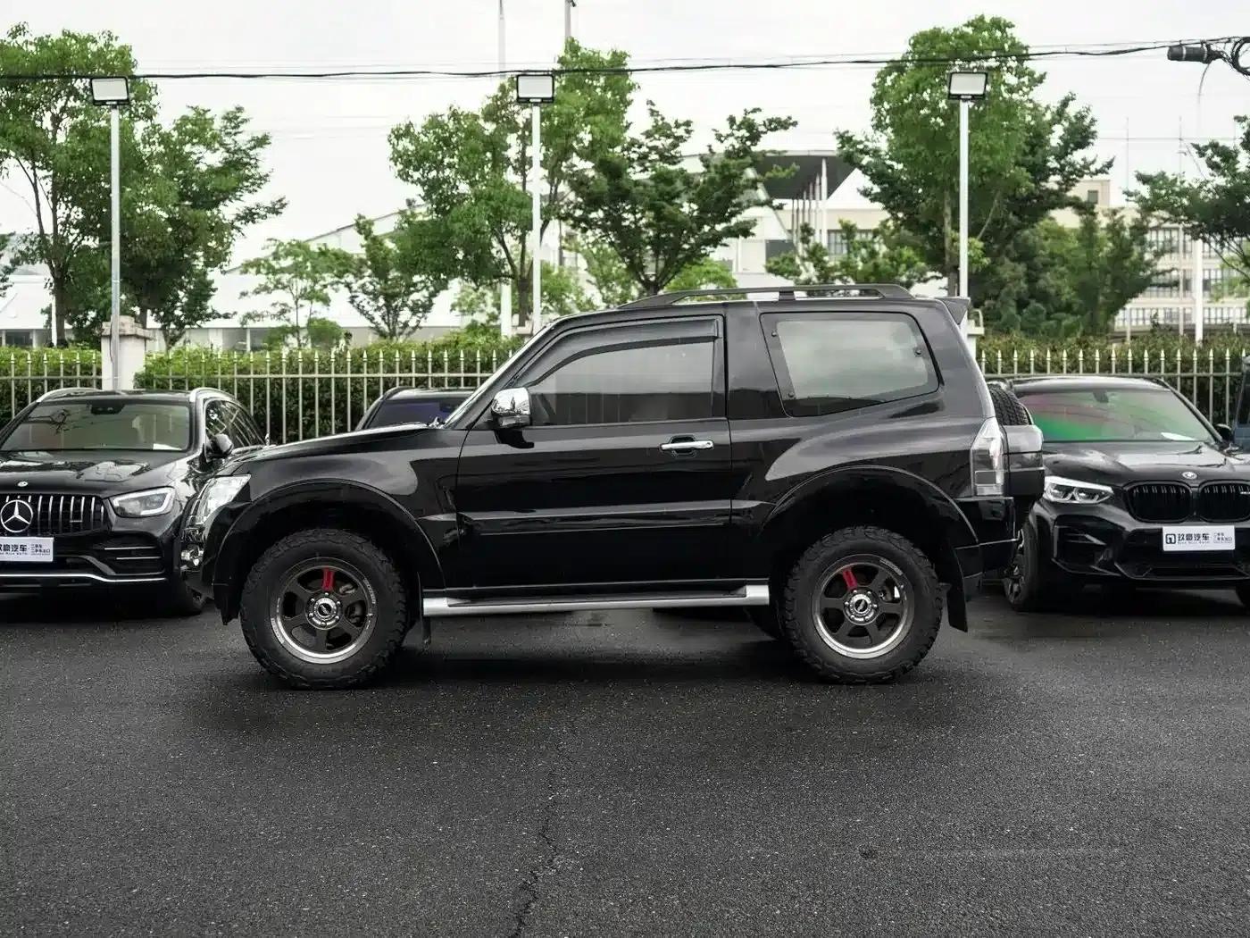 2018 Pajero (Imported) V87 3.8L Middle East Version — миниатюра 4