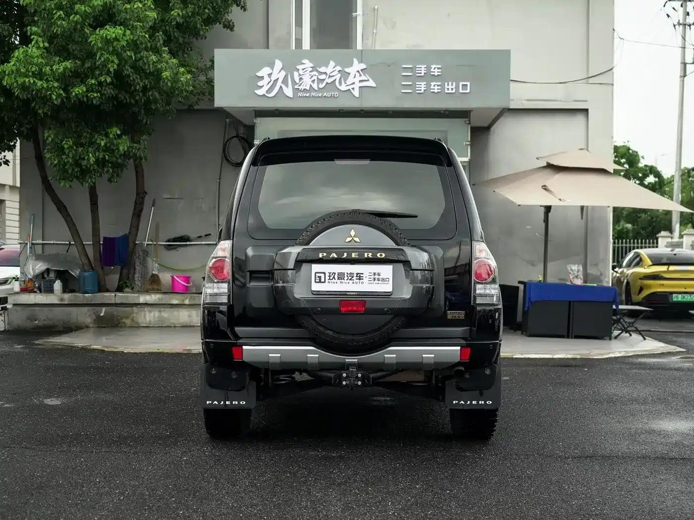 2018 Pajero (Imported) V87 3.8L Middle East Version — миниатюра 6