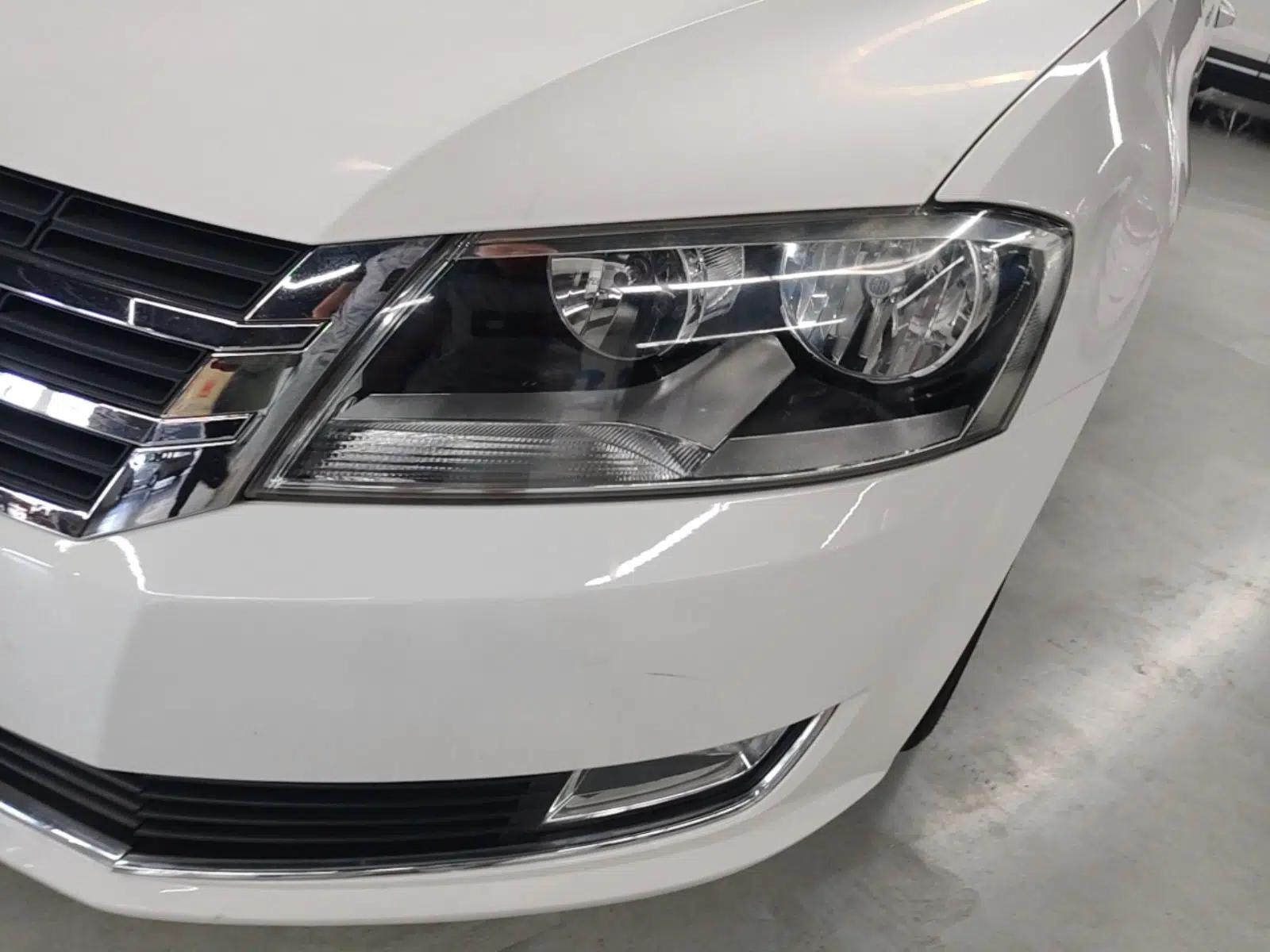 Volkswagen Gran Lavida 2013 1.4 TSI Automatic Luxury Model — миниатюра 8