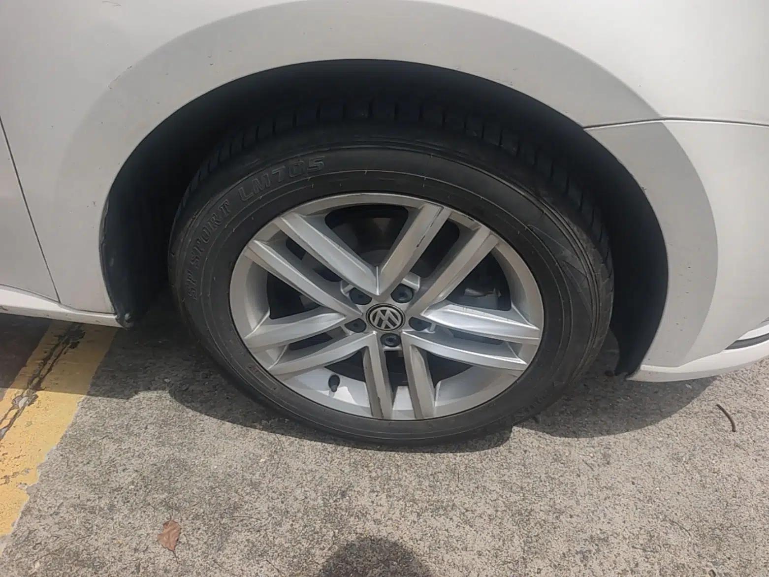 Volkswagen Gran Lavida 2015 1.6L Automatic Comfort Edition — миниатюра 5