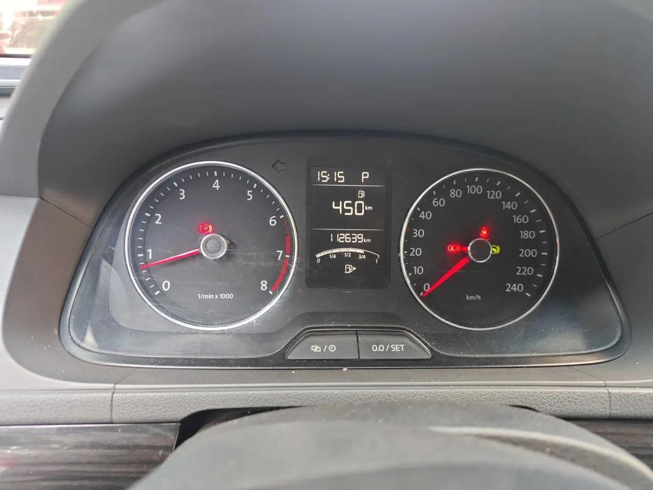 Volkswagen Gran Lavida 2013 1.6L Automatic Comfort Model — миниатюра 12