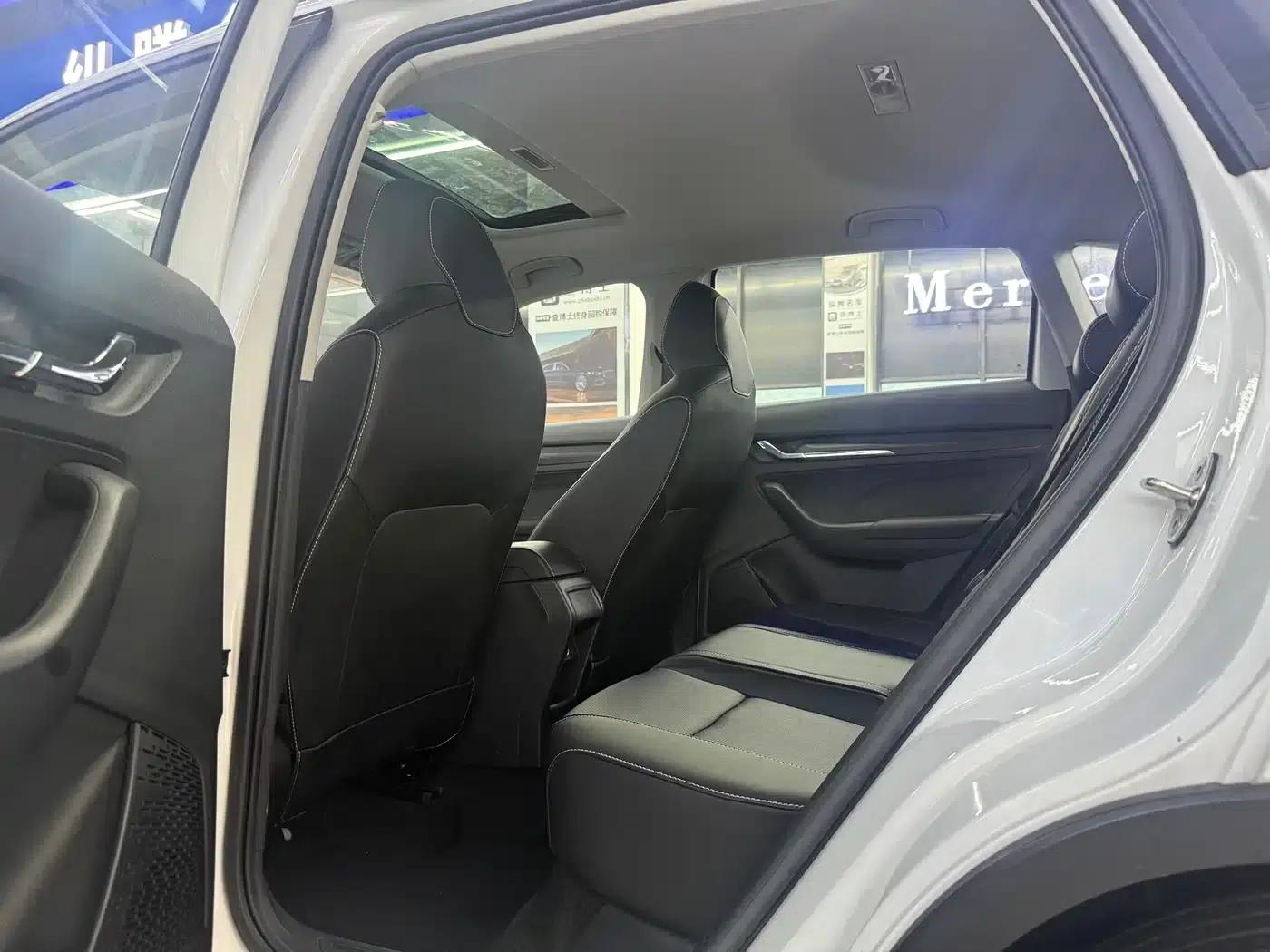 Kamiq 2023 1.5L Automatic Comfort Edition — миниатюра 9