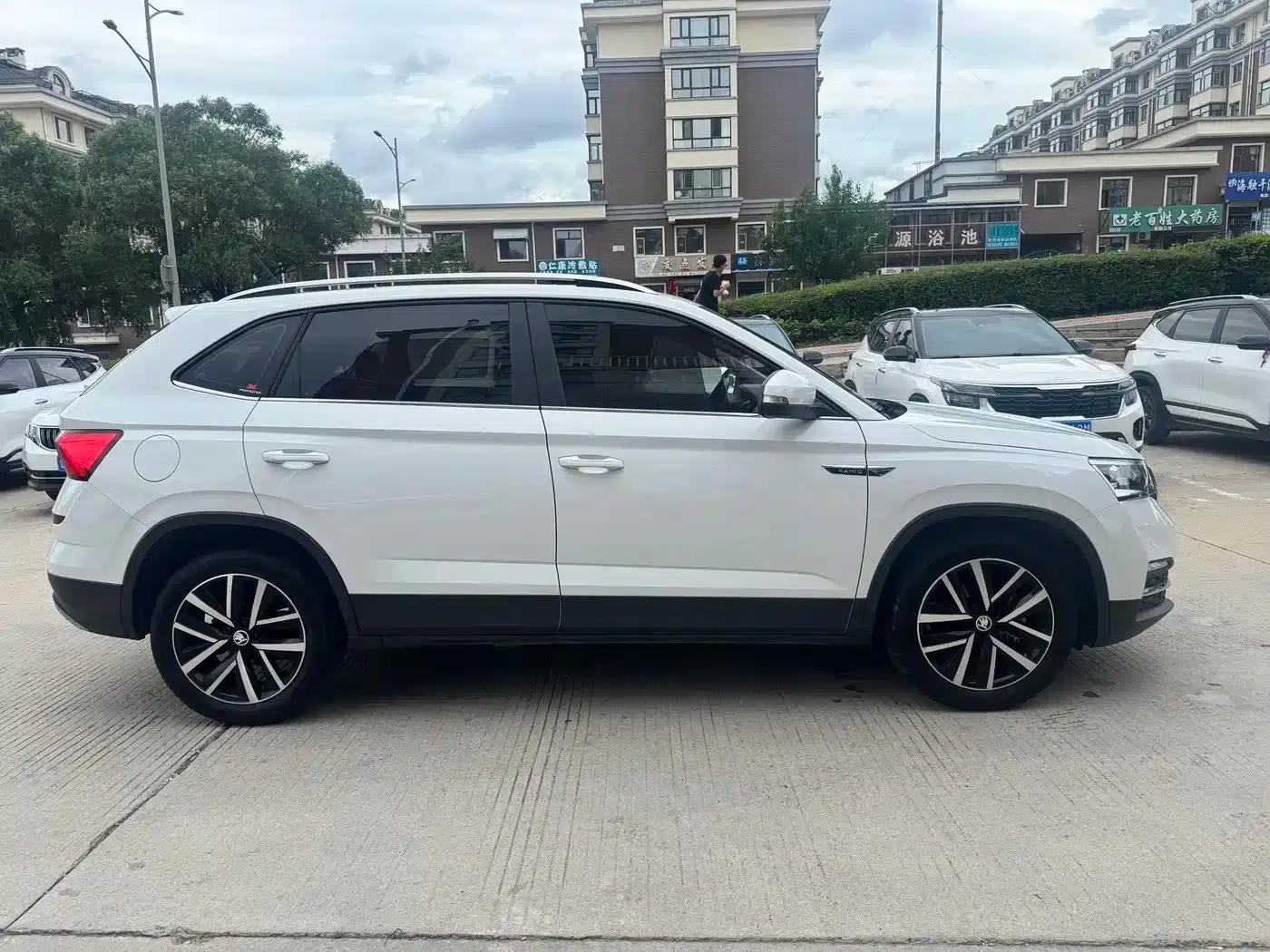 Kamiq 2022 1.5L Automatic Comfort Edition — миниатюра 4