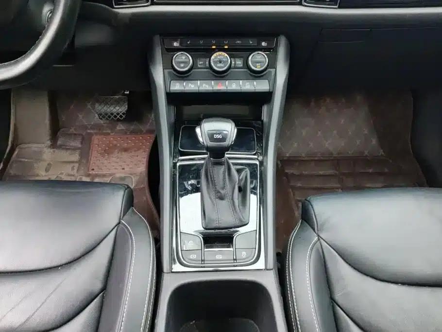 2019 Kodiaq Facelift TSI330 5-seater 2WD Luxury Edition (China VI Emission Standard) — миниатюра 16