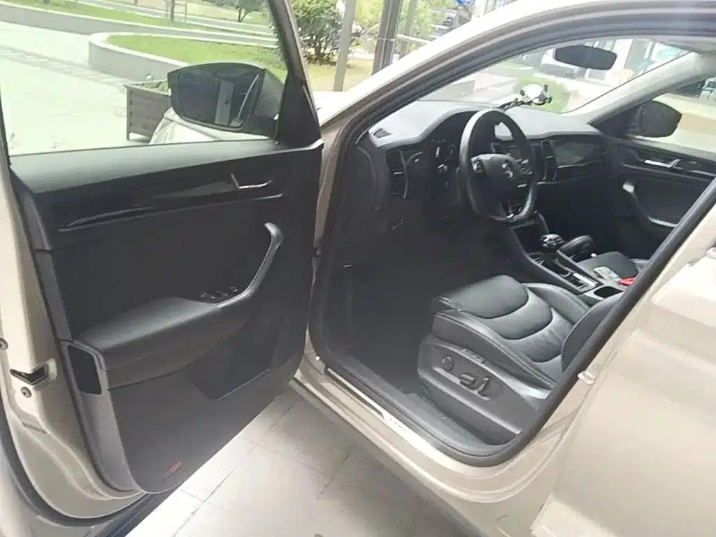 2019 Kodiaq Facelift TSI330 5-seater 2WD Luxury Edition (China VI Emission Standard) — миниатюра 16