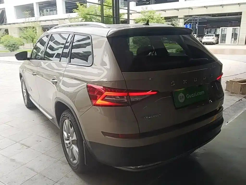 2019 Kodiaq Facelift TSI330 5-seater 2WD Luxury Edition (China VI Emission Standard) — миниатюра 5
