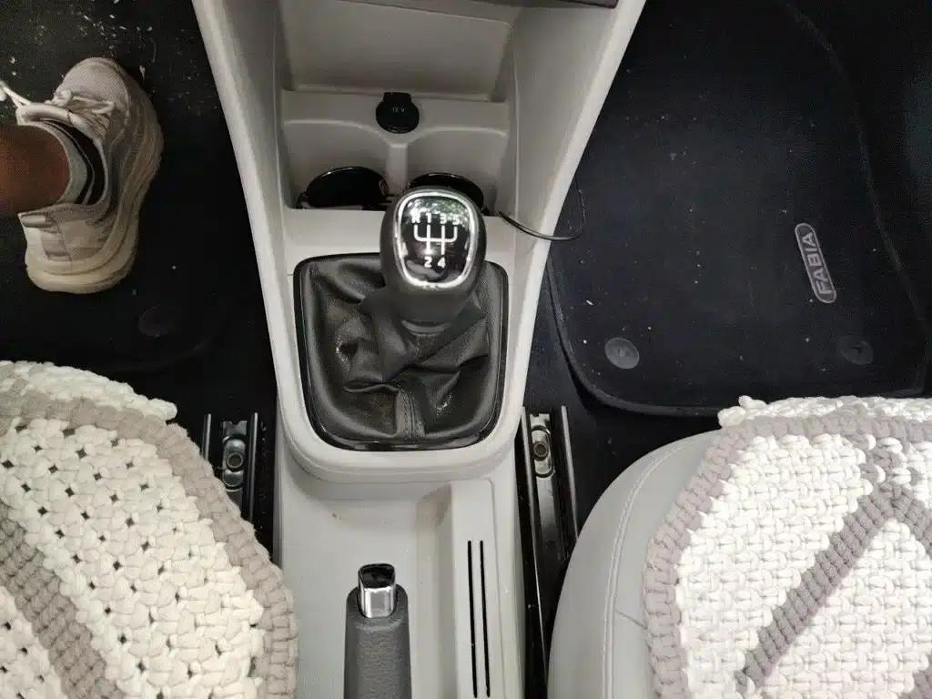 Rapid 2016 1.6L Manual Comfort Edition — миниатюра 7
