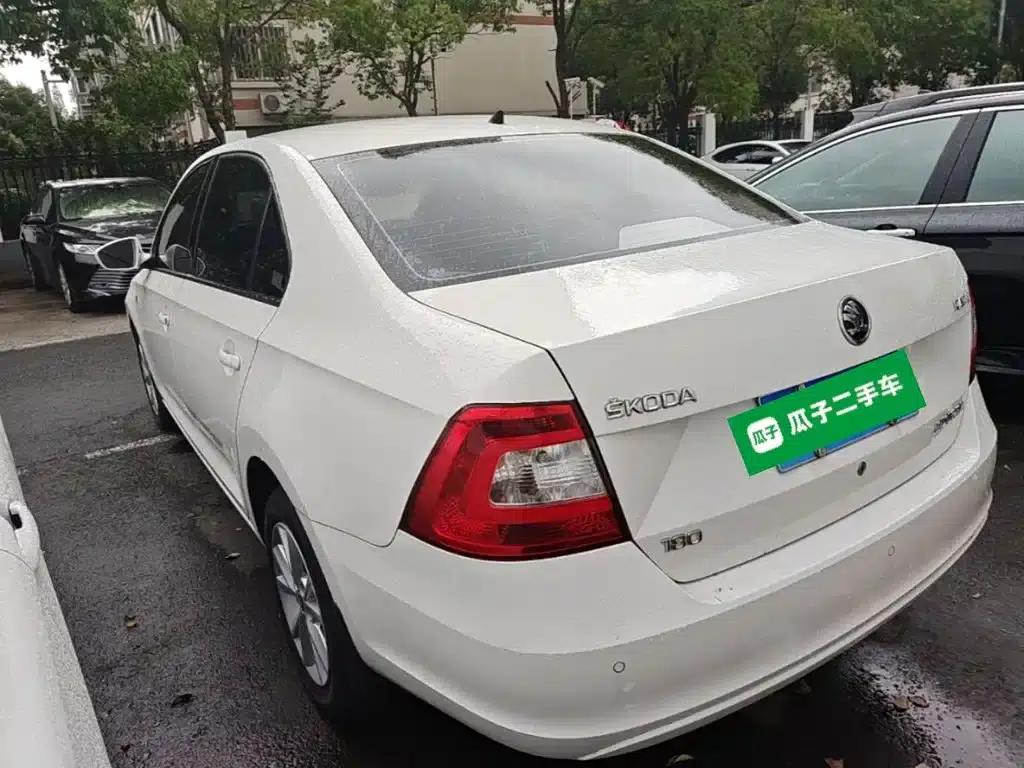 Rapid 2016 1.6L Automatic Comfort Edition — миниатюра 5