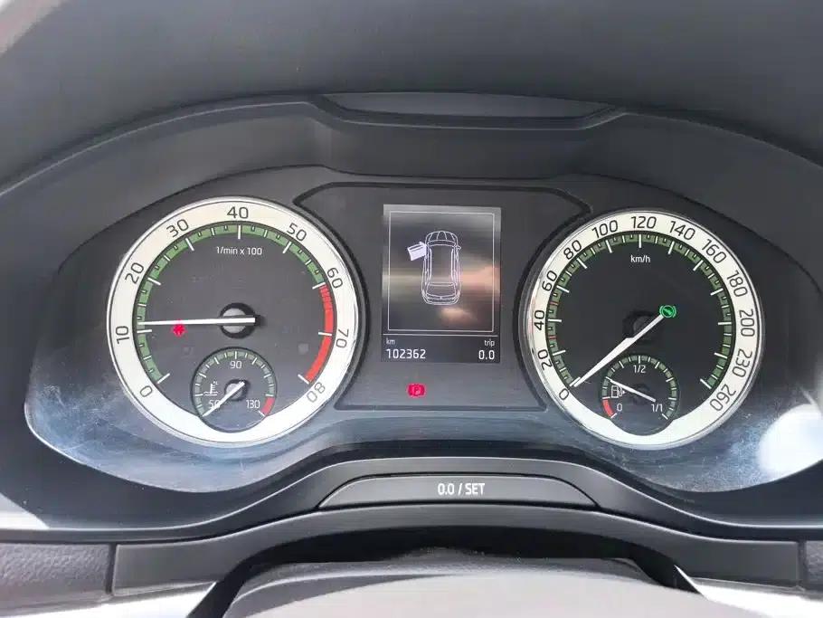 Karoq 2018 TSI280 Luxury Edition (National V Emission Standard) — миниатюра 14