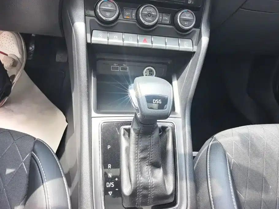 Karoq 2018 TSI280 Luxury Edition (National V Emission Standard) — миниатюра 16