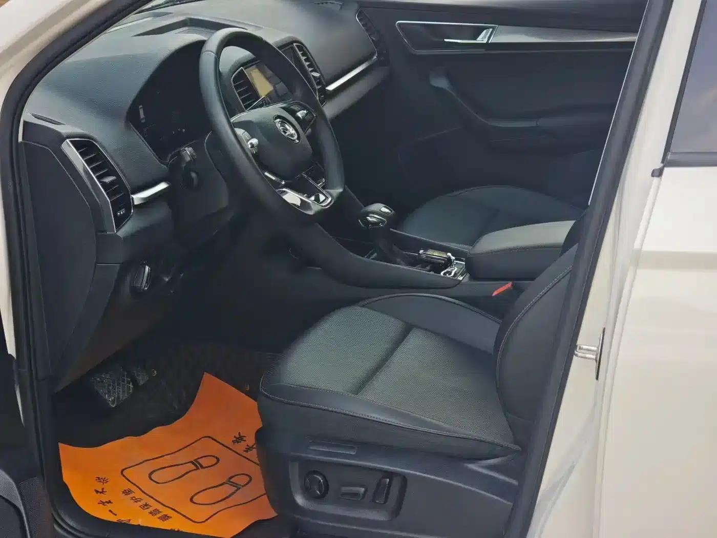 Karoq 2022 TSI280 Luxury Edition — миниатюра 6