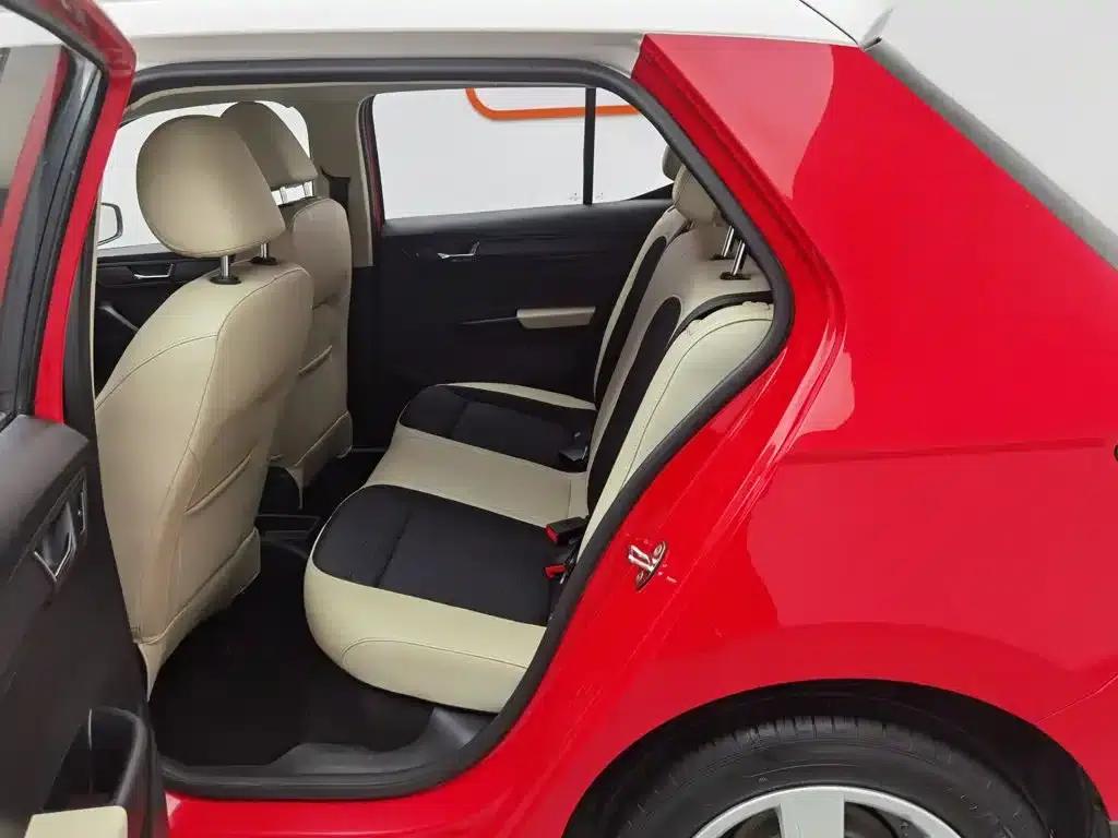 Fabia 2015 1.4L Automatic Comfortline — миниатюра 15