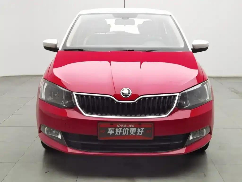 Fabia 2015 1.4L Automatic Comfortline — миниатюра 3