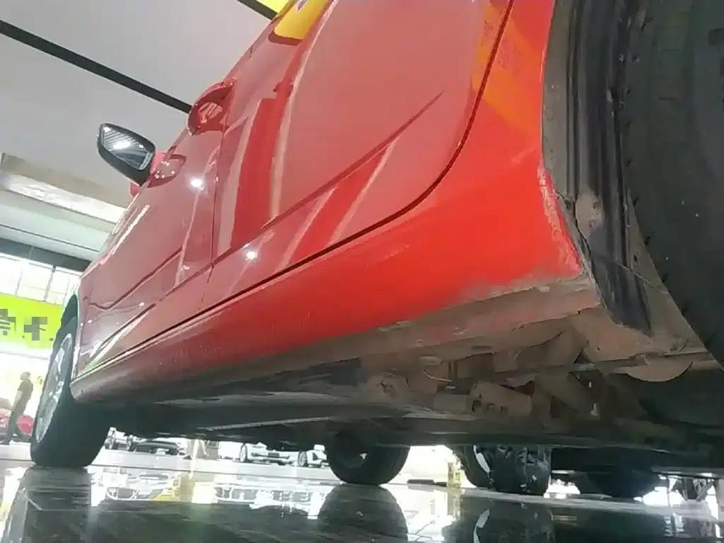 Fabia 2016 1.4L Automatic Enjoy Edition — миниатюра 22