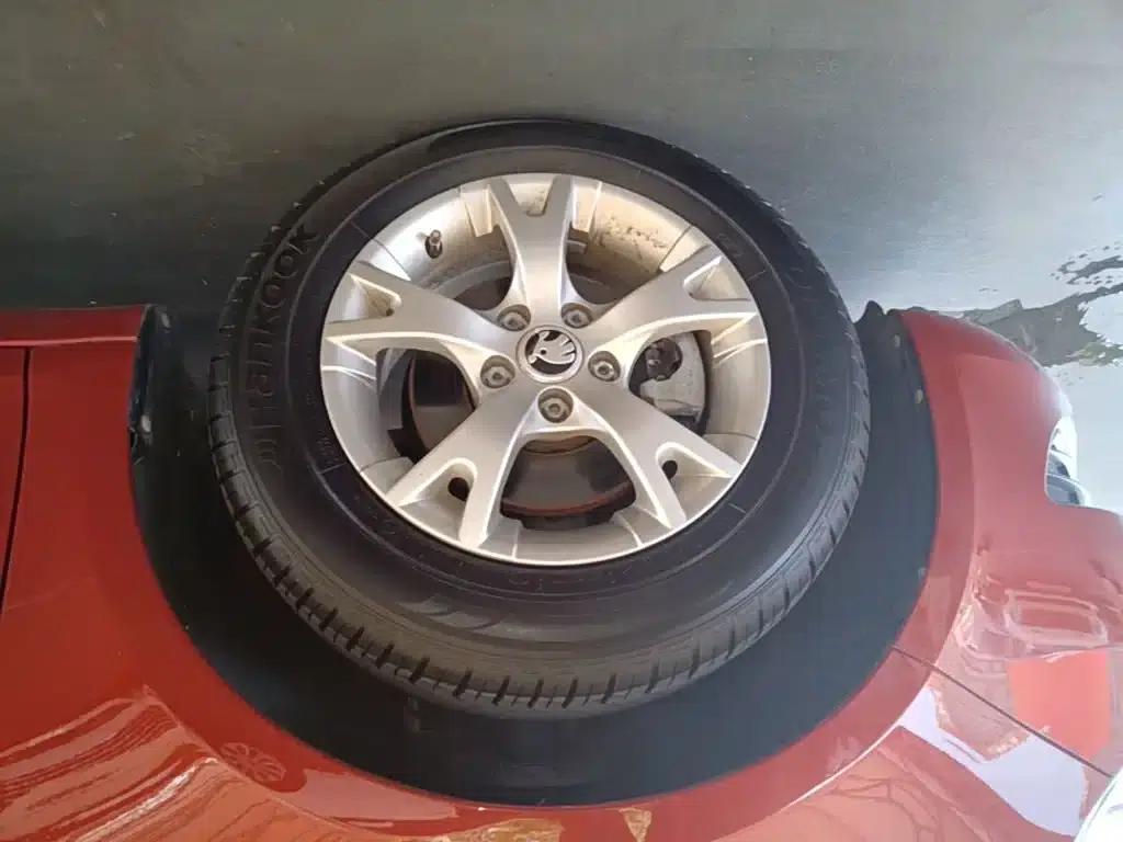 Fabia 2014 1.4L Manual Crystal Edition — миниатюра 23