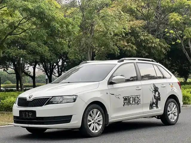 Rapid Spaceback 2016 Facelift 1.6L Manual Forward Edition