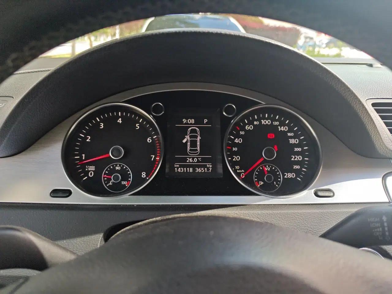 Volkswagen CC 2009 3.6 FSI Top-Trim Version — миниатюра 11