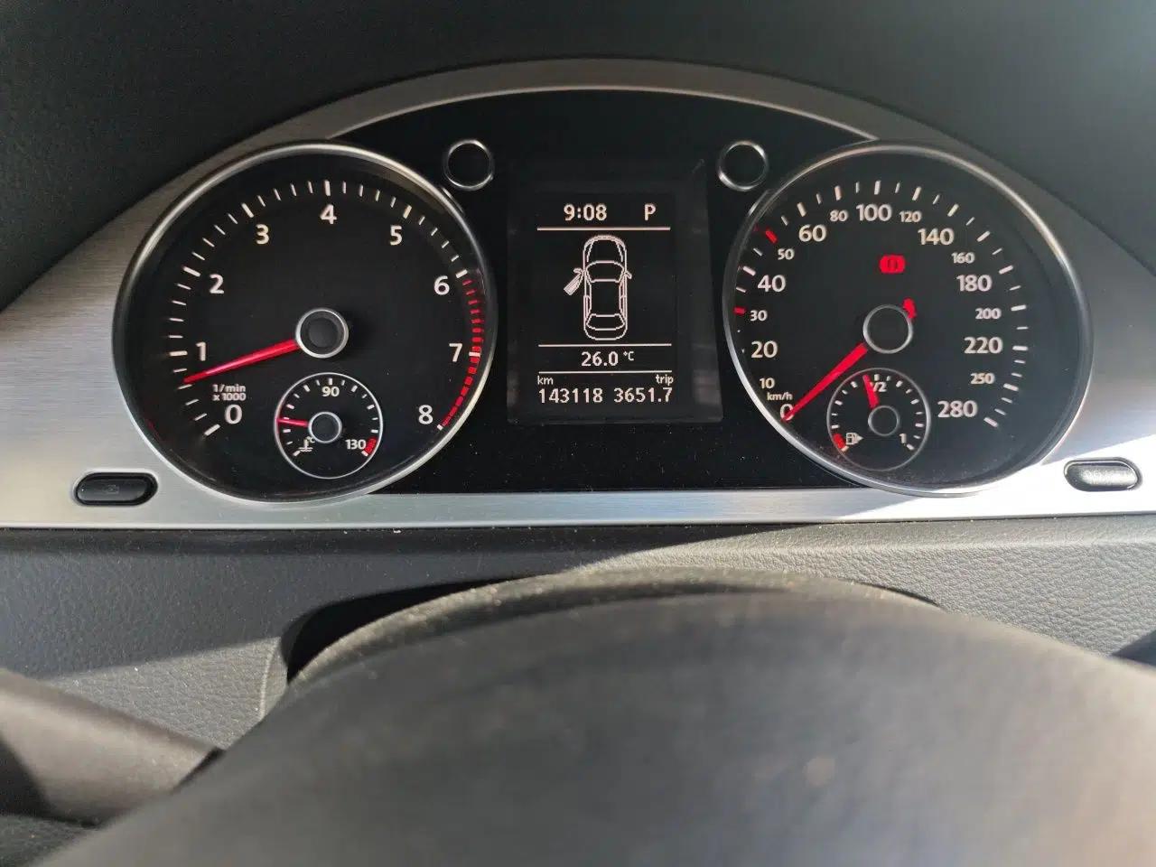 Volkswagen CC 2009 3.6 FSI Top-Trim Version — миниатюра 12