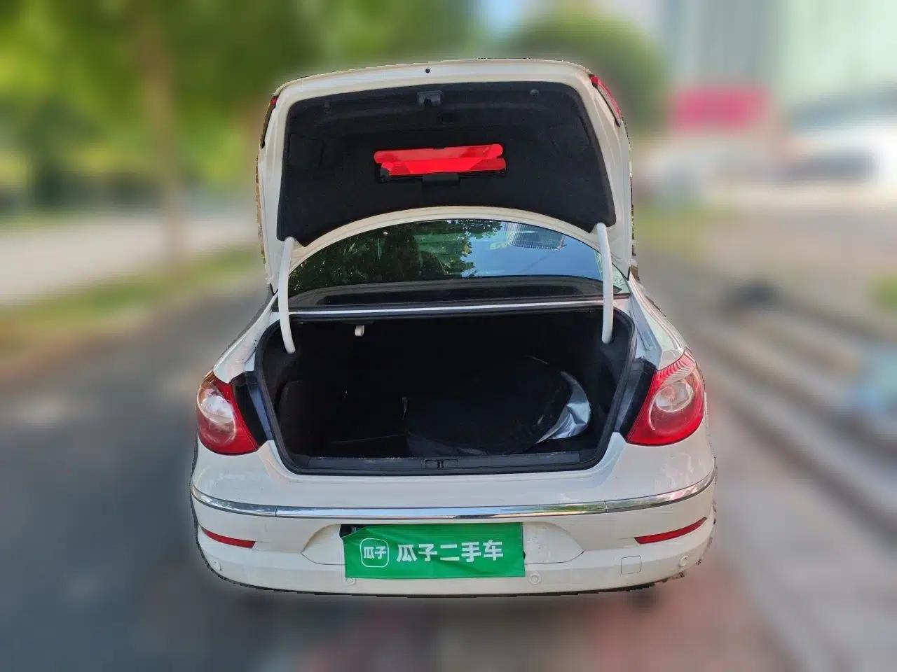 Volkswagen CC 2009 3.6 FSI Top-Trim Version — миниатюра 19