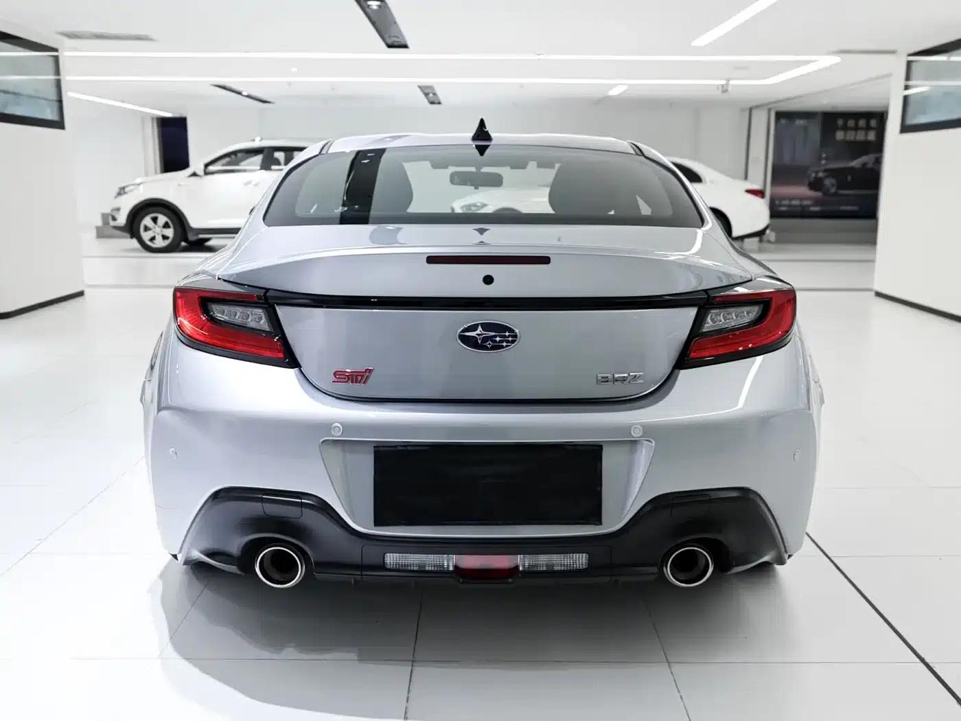 2025 Subaru BRZ 2.4L Manual EyeSight STI Sport — миниатюра 5