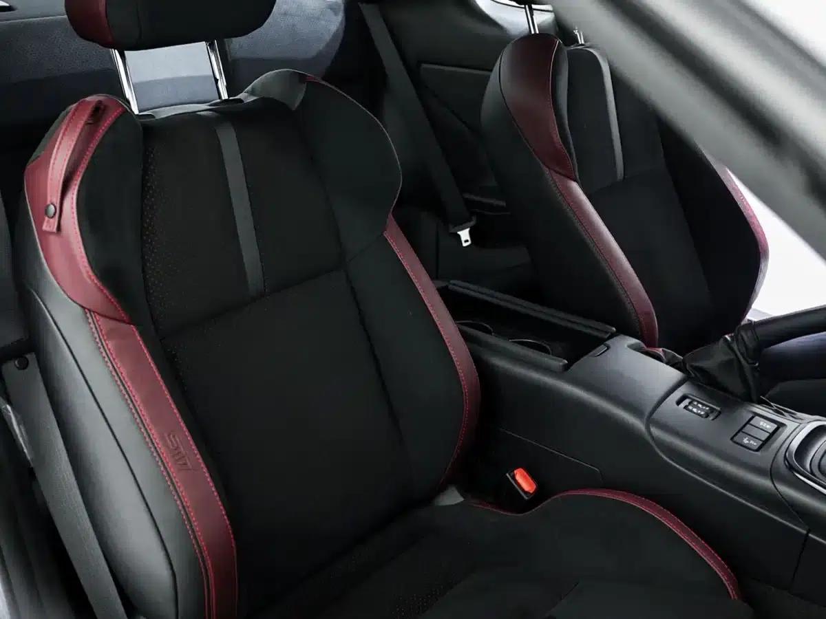 2025 Subaru BRZ 2.4L Manual EyeSight STI Sport — миниатюра 8