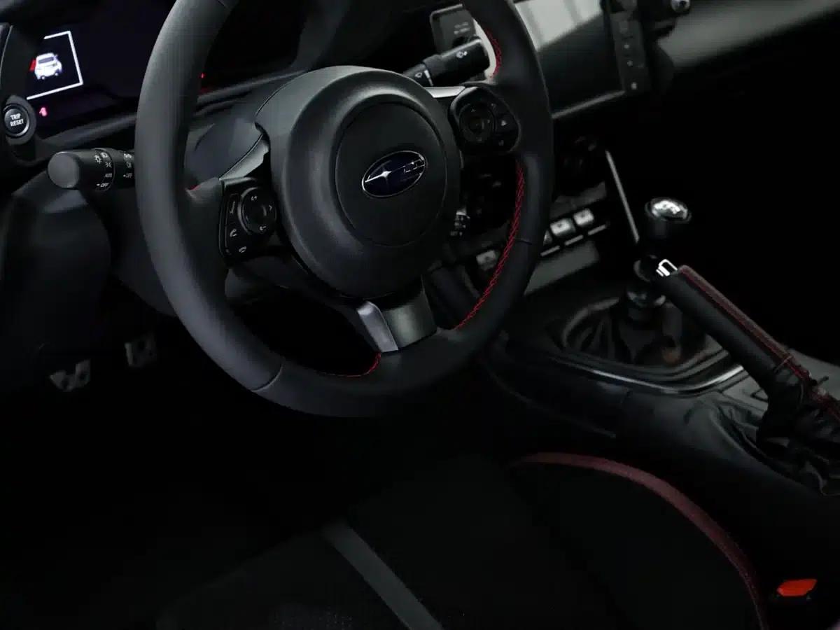 2025 Subaru BRZ 2.4L Manual EyeSight STI Sport — миниатюра 9